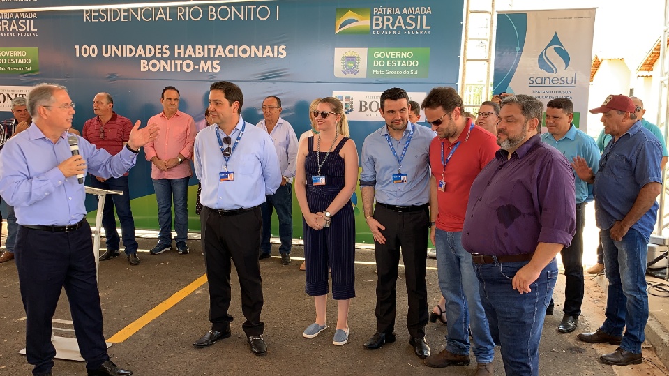 Governo estadual e prefeitura entregam Residencial Rio Bonito I