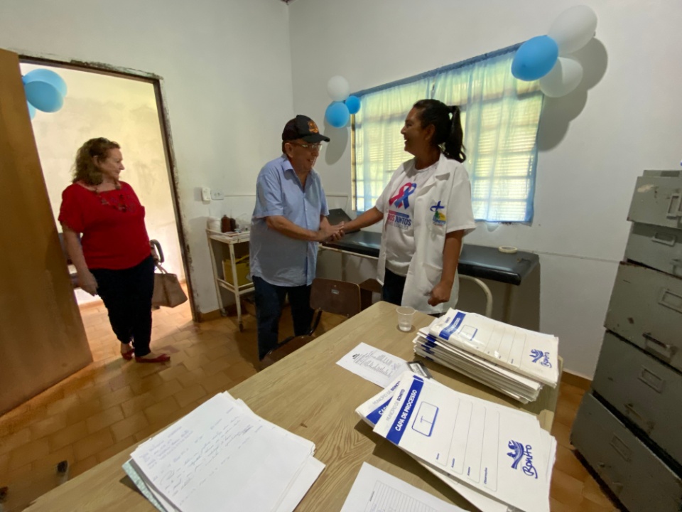 Prefeito Municipal visita o assentamento Guaicurus