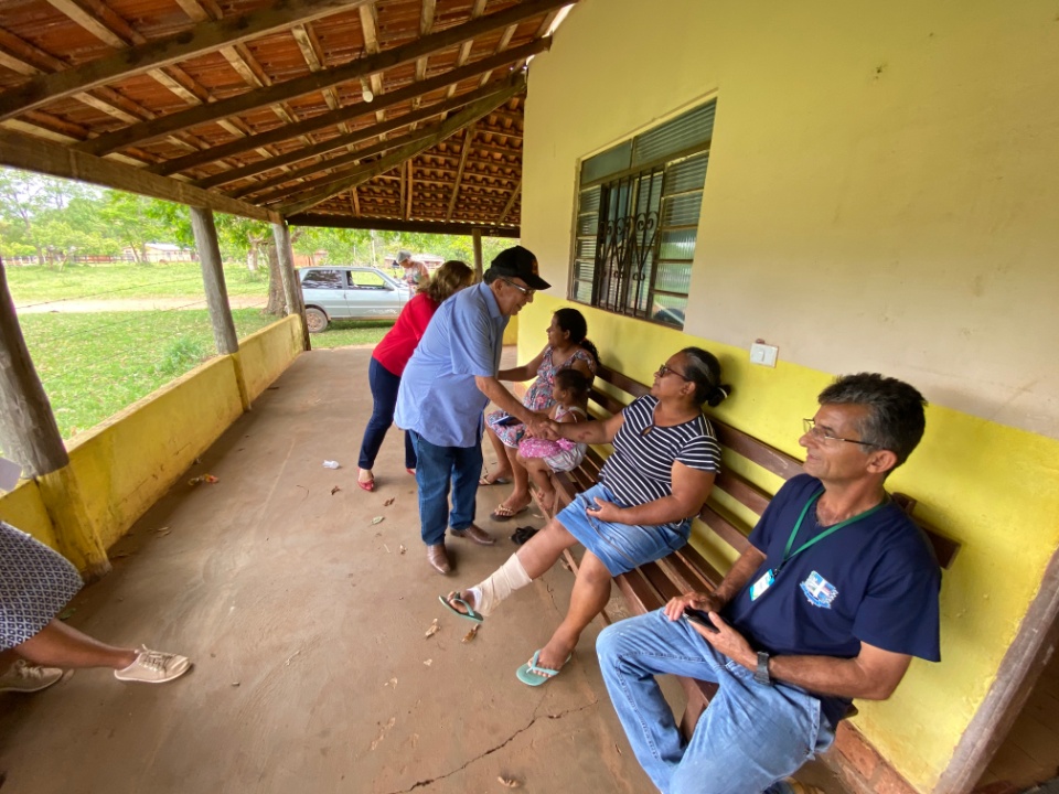 Prefeito Municipal visita o assentamento Guaicurus