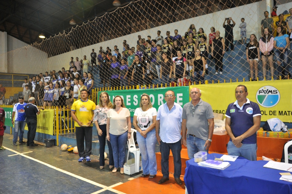 Final do Campeonato Estadual de Vôlei será neste domingo