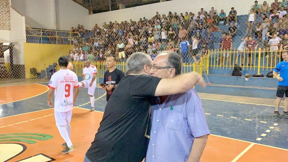 Prefeito participa do encerramento da 3ª Copa Evangélica de Futsal