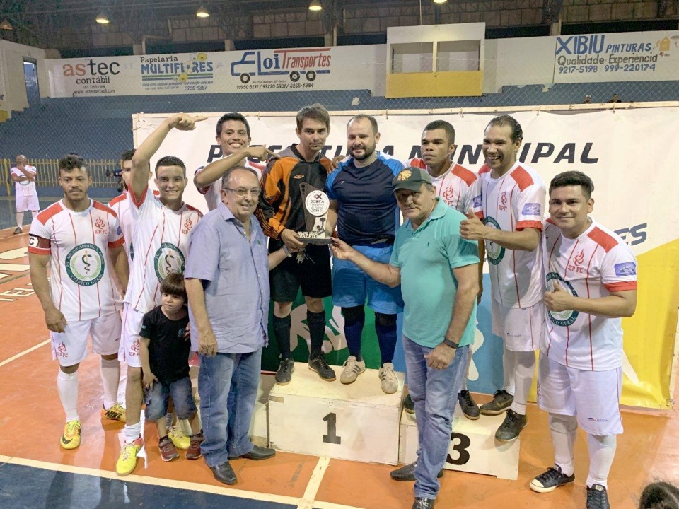Prefeito participa do encerramento da 3ª Copa Evangélica de Futsal