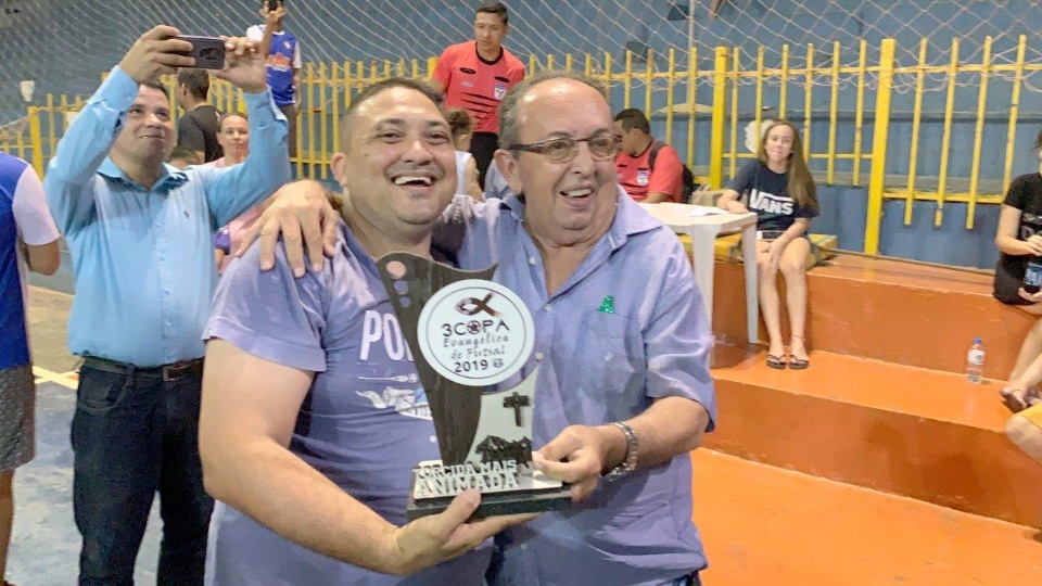 Prefeito participa do encerramento da 3ª Copa Evangélica de Futsal