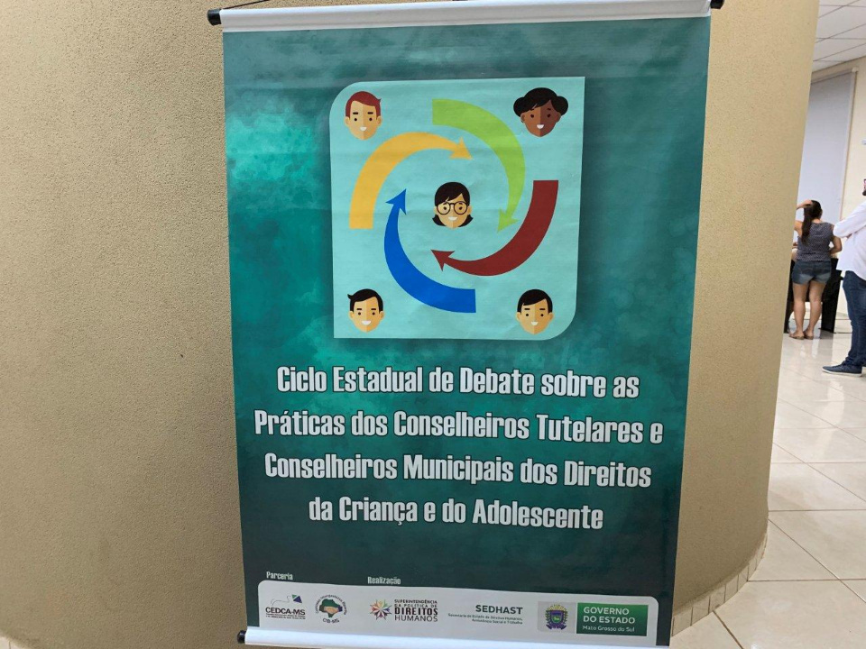 II Ciclo Estadual de Debates promovido pela Sedhast termina hoje