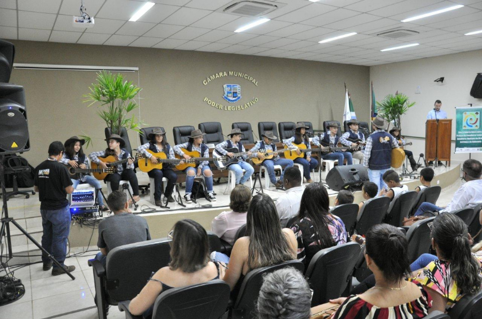 II Ciclo Estadual de Debates promovido pela Sedhast termina hoje