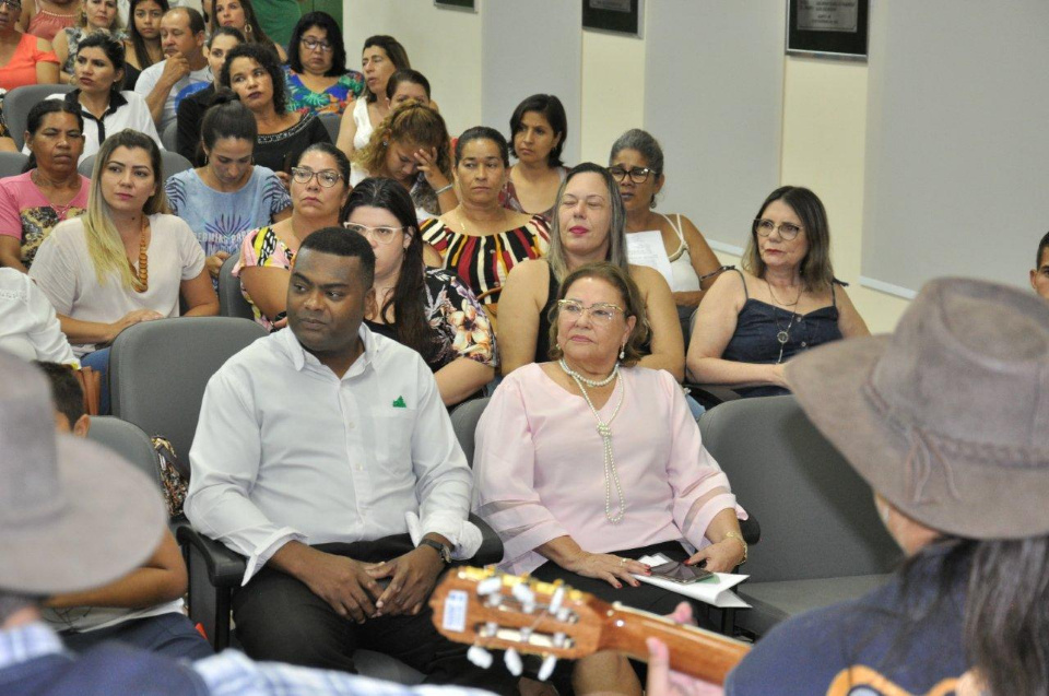 II Ciclo Estadual de Debates promovido pela Sedhast termina hoje