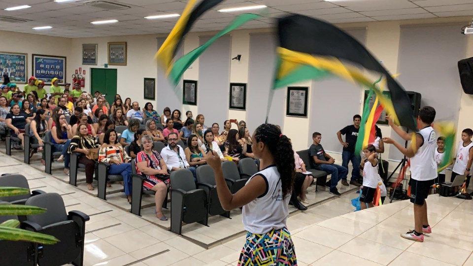 II Ciclo Estadual de Debates promovido pela Sedhast termina hoje