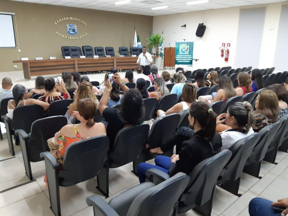 II Ciclo Estadual de Debates promovido pela Sedhast termina hoje