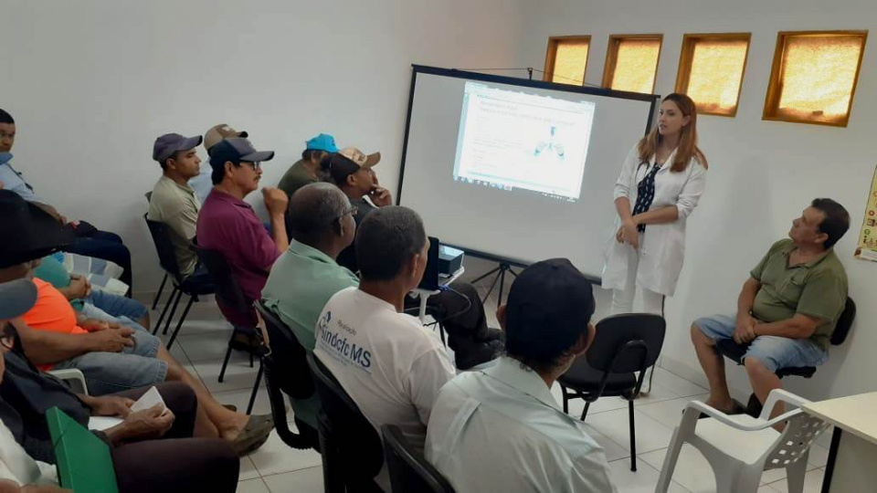 Ação no ESF Bom Viver encerra campanha Novembro Azul