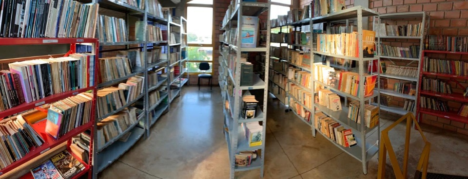 Biblioteca Municipal funciona de segunda a sexta