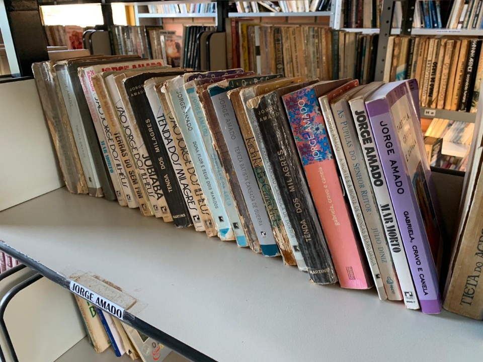 Biblioteca Municipal funciona de segunda a sexta