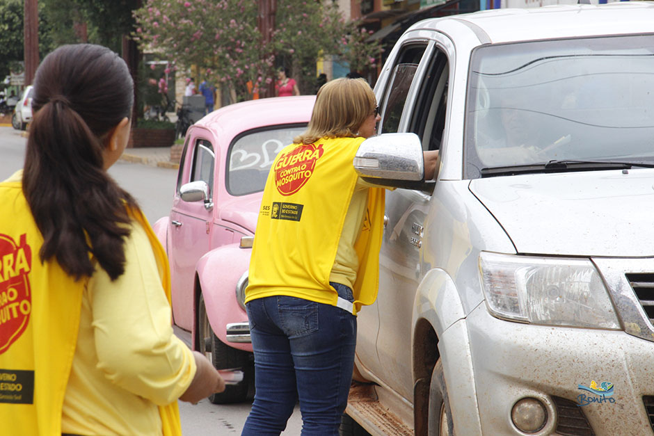 Secretaria Municipal de Saúde realiza blitz contra a Dengue, Zika vírus e Chikungunya