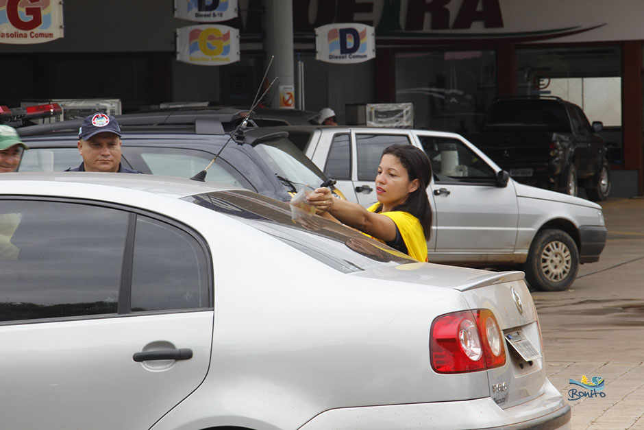 Secretaria Municipal de Saúde realiza blitz contra a Dengue, Zika vírus e Chikungunya