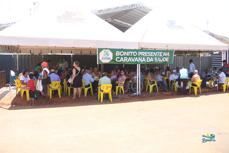 Prefeitura de Bonito leva centenas de pacientes para a Caravana da Saúde