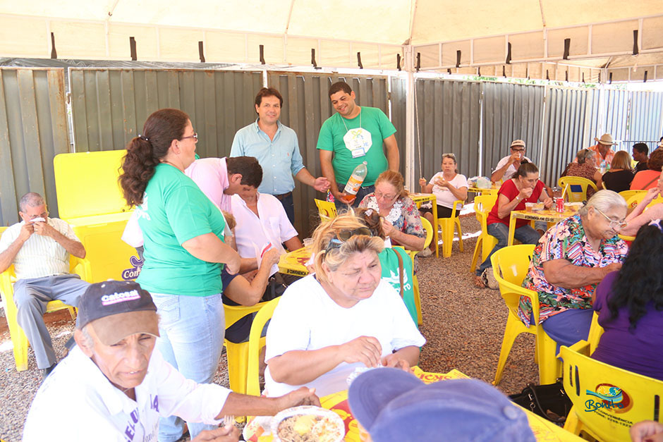 Prefeitura de Bonito leva centenas de pacientes para a Caravana da Saúde