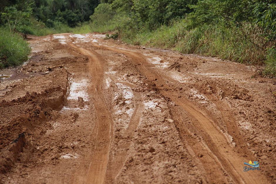 Prefeito pede ajuda imediata ao Governo do Estado para reparo das estradas destruídas pela chuva