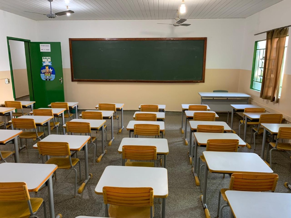 Prefeitura revitaliza escolas da Rede Municipal de Ensino