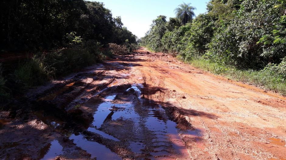 Vice-Prefeito Josmail visita lugares afetados pelas fortes chuvas e prefeitura doa cestas básicas para famílias