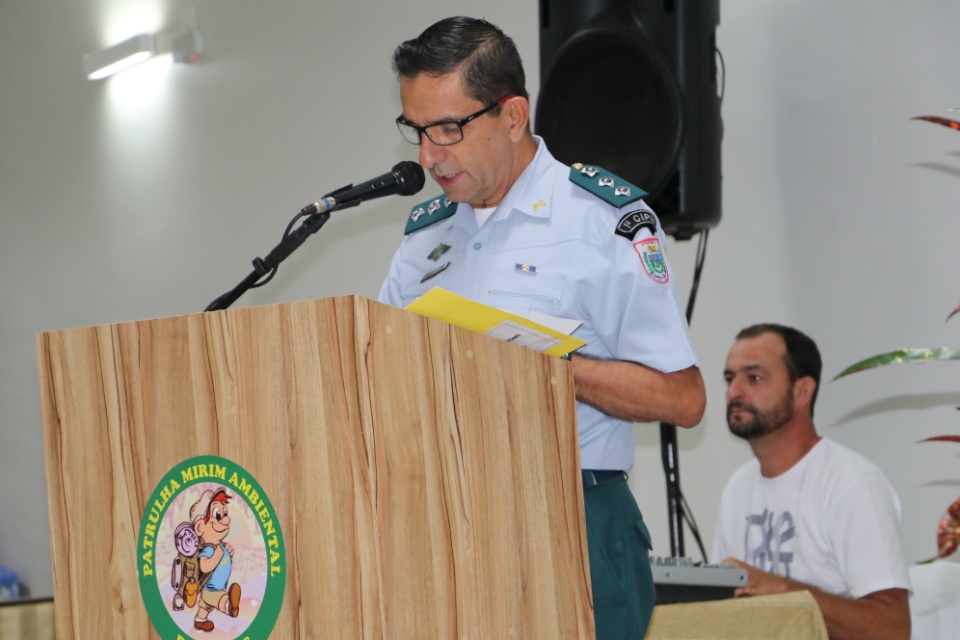 Prefeito participa da aula inaugural do Instituto Mirim Ambiental