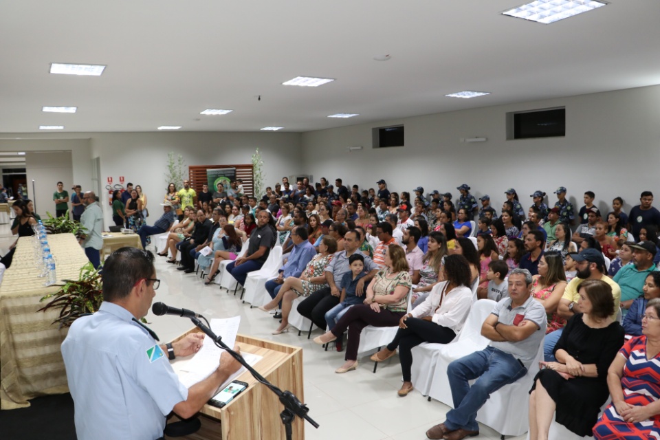 Prefeito participa da aula inaugural do Instituto Mirim Ambiental