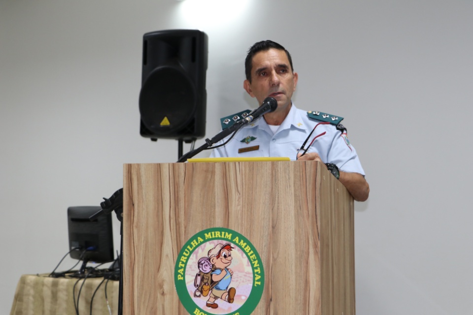 Prefeito participa da aula inaugural do Instituto Mirim Ambiental