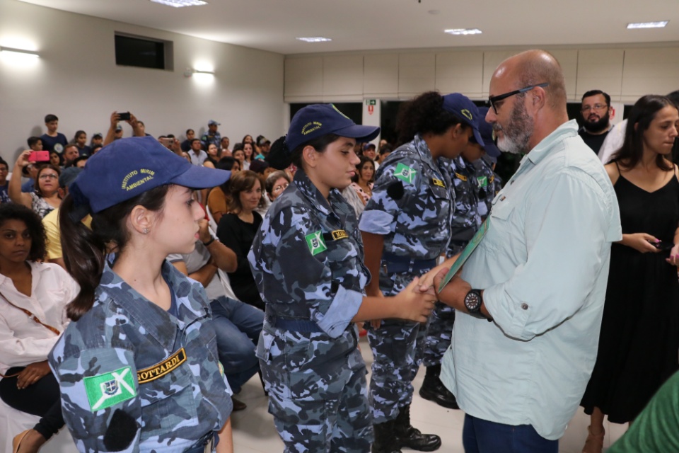 Prefeito participa da aula inaugural do Instituto Mirim Ambiental