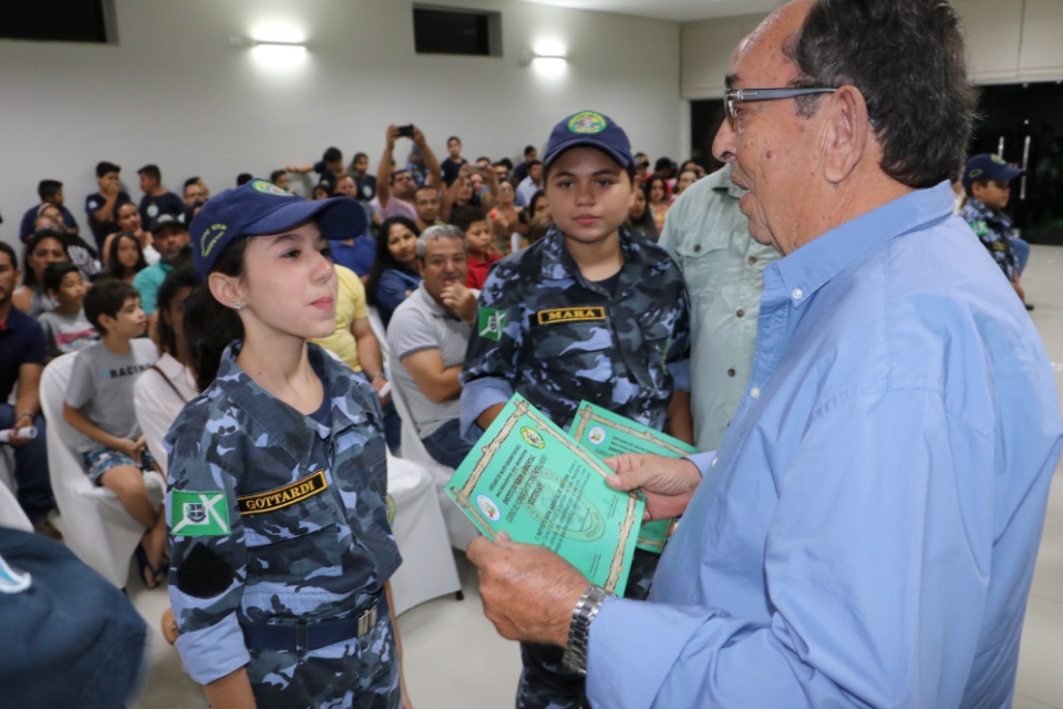 Prefeito participa da aula inaugural do Instituto Mirim Ambiental