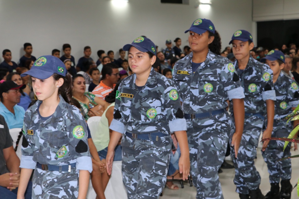 Prefeito participa da aula inaugural do Instituto Mirim Ambiental