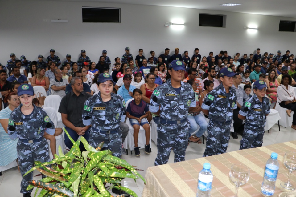 Prefeito participa da aula inaugural do Instituto Mirim Ambiental