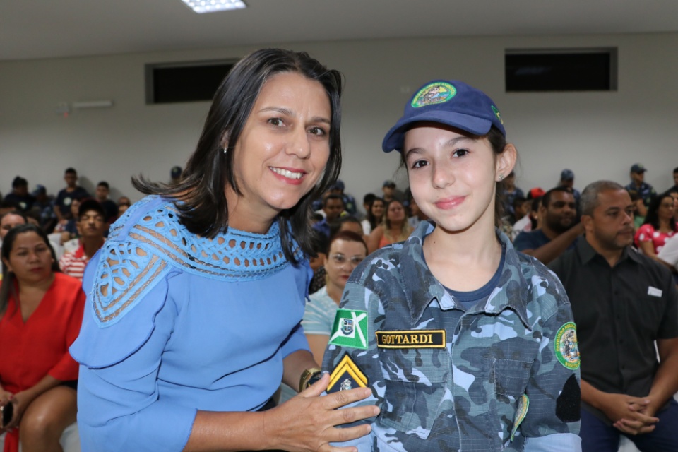 Prefeito participa da aula inaugural do Instituto Mirim Ambiental