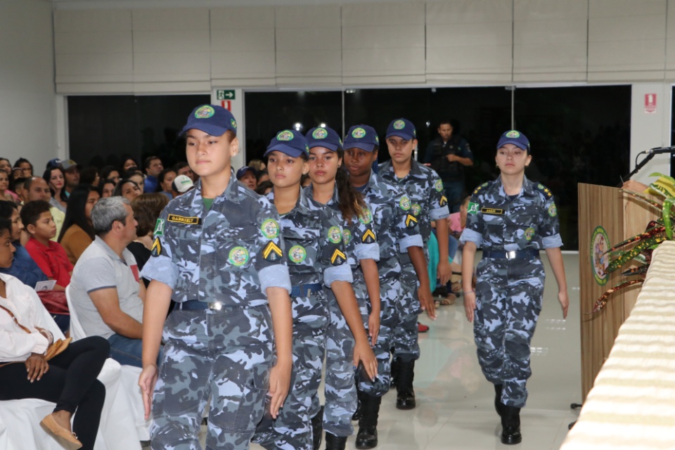 Prefeito participa da aula inaugural do Instituto Mirim Ambiental