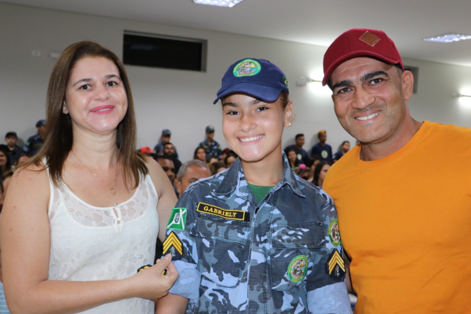Prefeito participa da aula inaugural do Instituto Mirim Ambiental