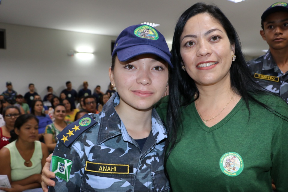 Prefeito participa da aula inaugural do Instituto Mirim Ambiental