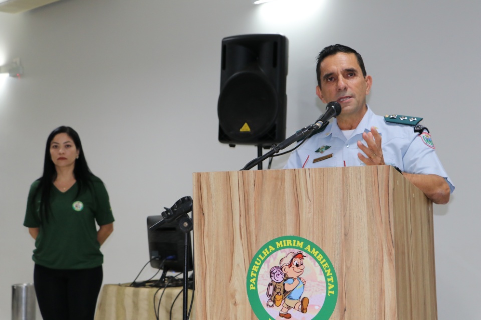 Prefeito participa da aula inaugural do Instituto Mirim Ambiental