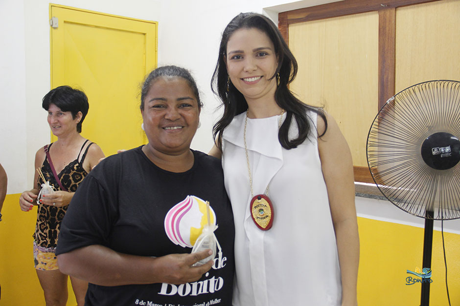 Prefeitura promove grande ação no Dia Internacional da Mulher Prefeitura promove grande ação no Dia Internacional da Mulher
