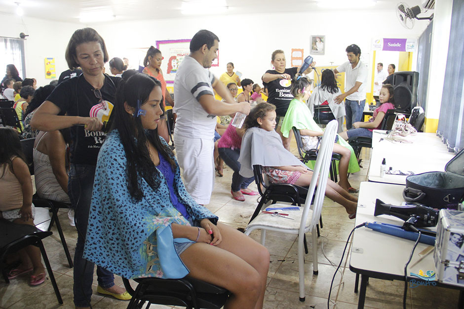 Prefeitura promove grande ação no Dia Internacional da Mulher Prefeitura promove grande ação no Dia Internacional da Mulher