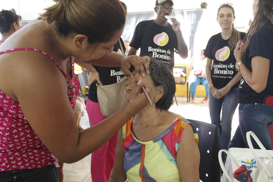 Prefeitura promove grande ação no Dia Internacional da Mulher Prefeitura promove grande ação no Dia Internacional da Mulher