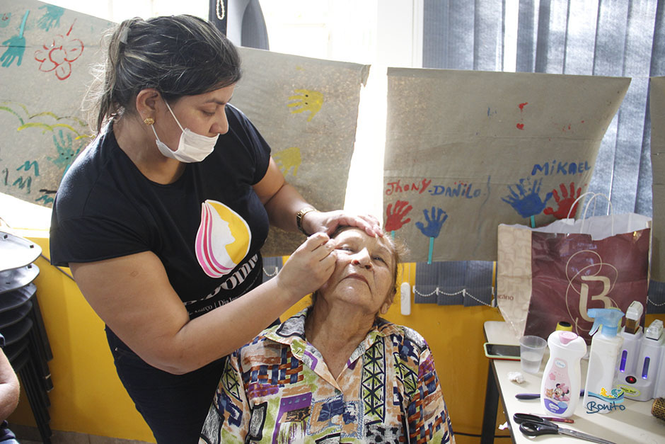 Prefeitura promove grande ação no Dia Internacional da Mulher Prefeitura promove grande ação no Dia Internacional da Mulher