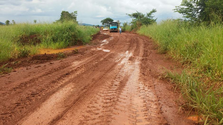 Secretaria de Obras realiza trabalho intensivo na área rural e urbana de Bonito