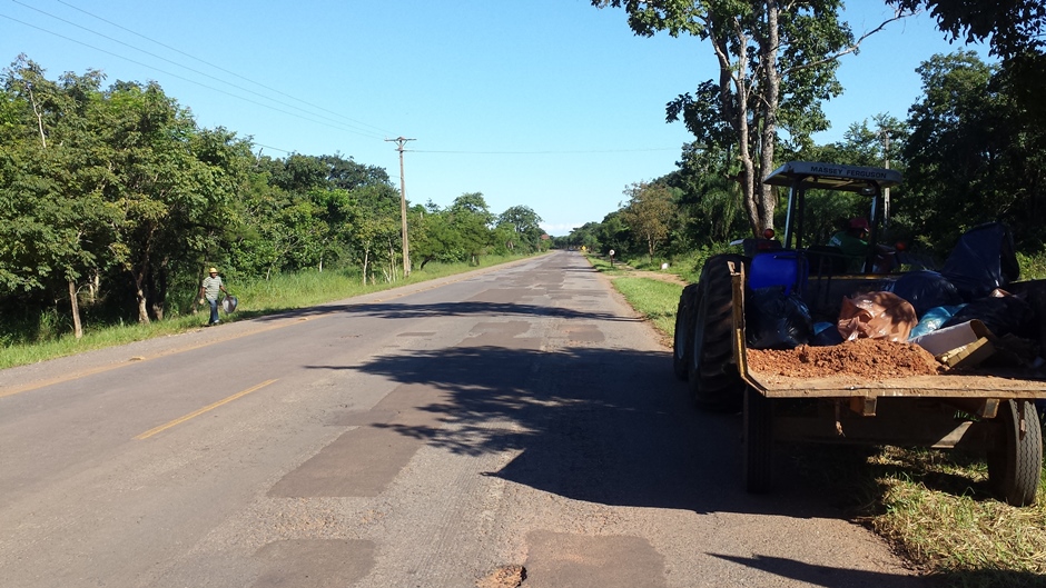 Secretaria de Obras realiza trabalho intensivo na área rural e urbana de Bonito