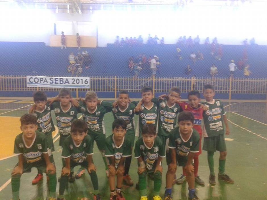 1ª Copa Osmar Pereira (Seba) de Futsal incentiva jovens competidores