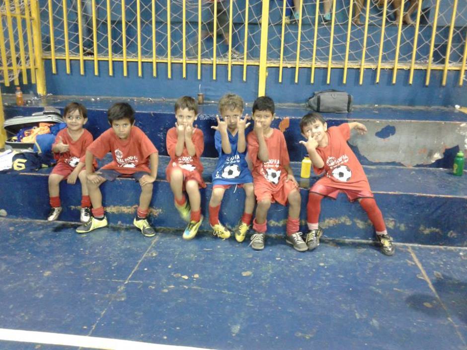 1ª Copa Osmar Pereira (Seba) de Futsal incentiva jovens competidores