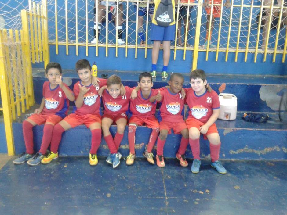 1ª Copa Osmar Pereira (Seba) de Futsal incentiva jovens competidores