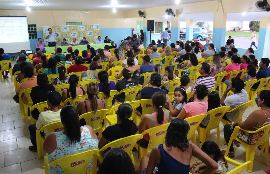 Considerado o maior empreendimento habitacional da história de Bonito, família assinam pré-contrato de casas