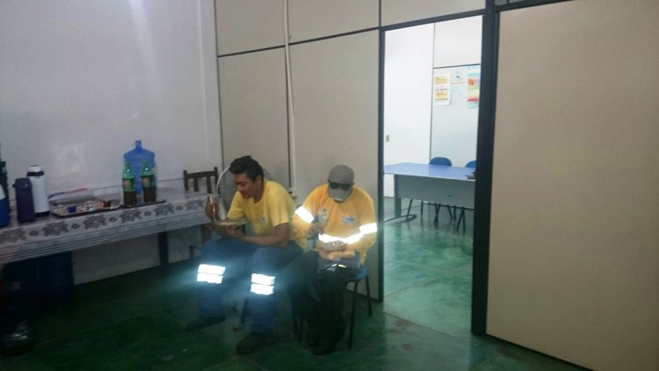 Programa Bonito Solidário recebe novos uniformes, pagamento e participa de 'quebra torto'