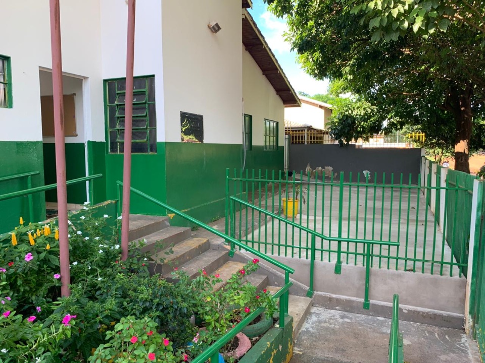 Prefeitura realiza reformas em postos de saúde e escolas