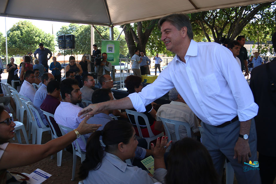 Prefeito, Ministro e Governador lançam internet 3G e Cidade Digital em Bonito (MS)