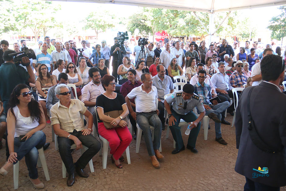 Prefeito, Ministro e Governador lançam internet 3G e Cidade Digital em Bonito (MS)