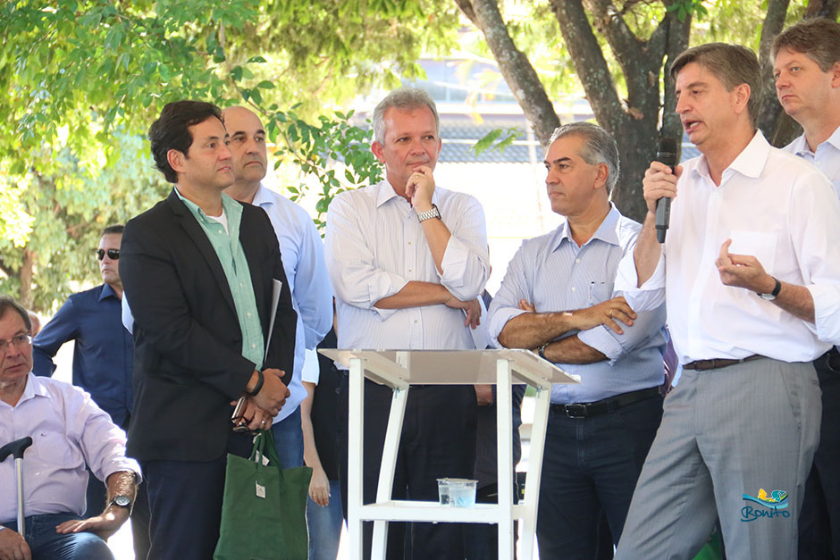 Prefeito, Ministro e Governador lançam internet 3G e Cidade Digital em Bonito (MS)