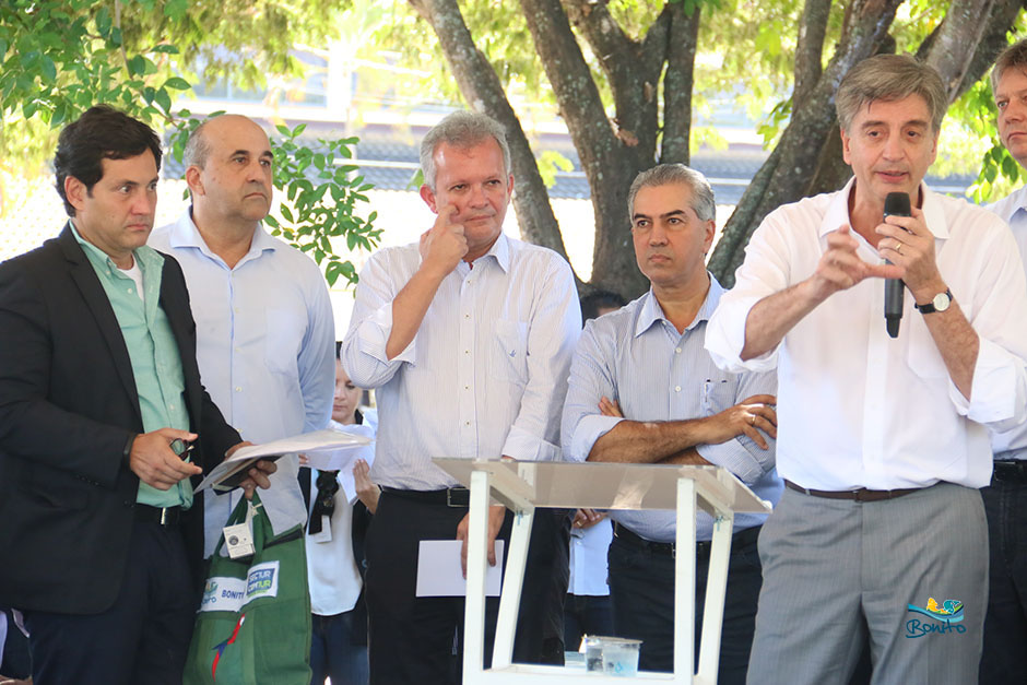 Prefeito, Ministro e Governador lançam internet 3G e Cidade Digital em Bonito (MS)